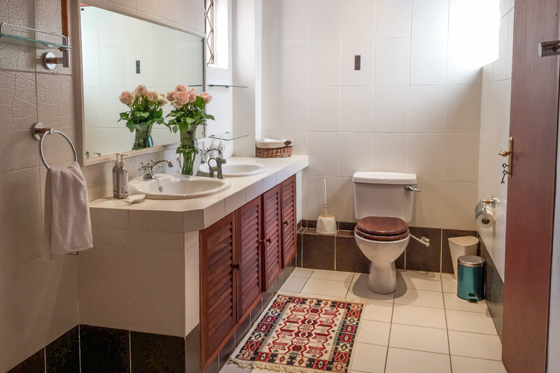 Trade Winds Bathroom - Furnished Apartments in Nairobi