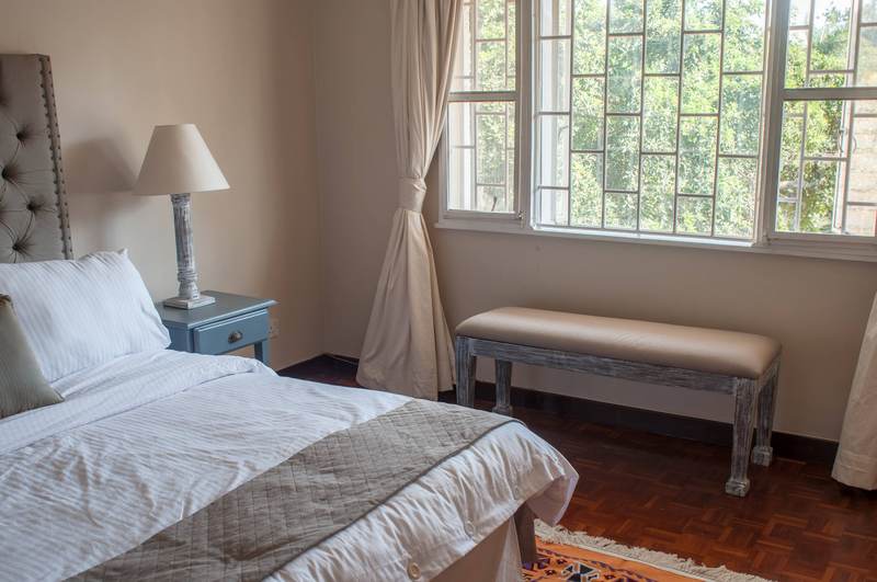 Honeysuckle - Dining Room