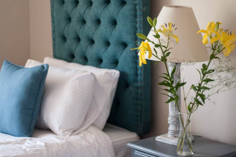 Honeysuckle - Dining to Terrace