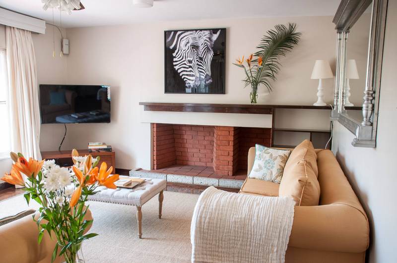 Honeysuckle - Master Bedroom