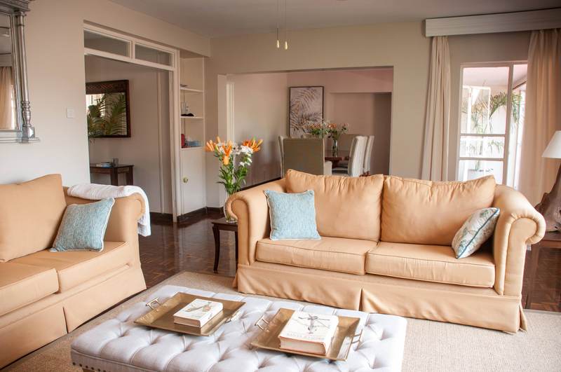 Honeysuckle - Bathroom