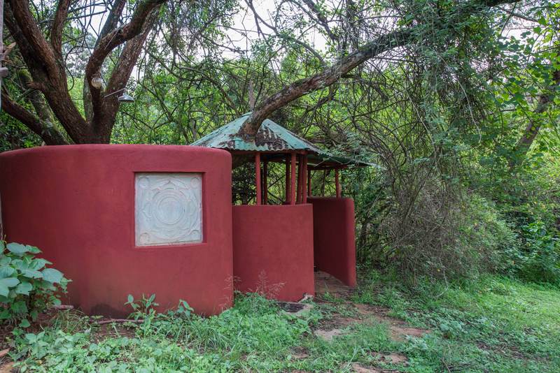 The Karen Manor - Aerial & Grounds