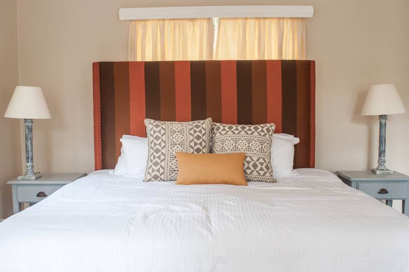 Nyumba Ndogo - Master Bathroom