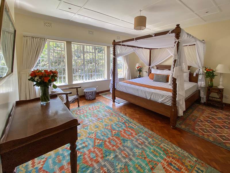 Petrea Cottage - Living Room