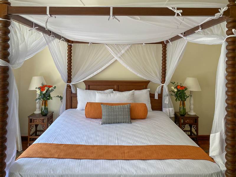 Petrea Cottage - Fireplace