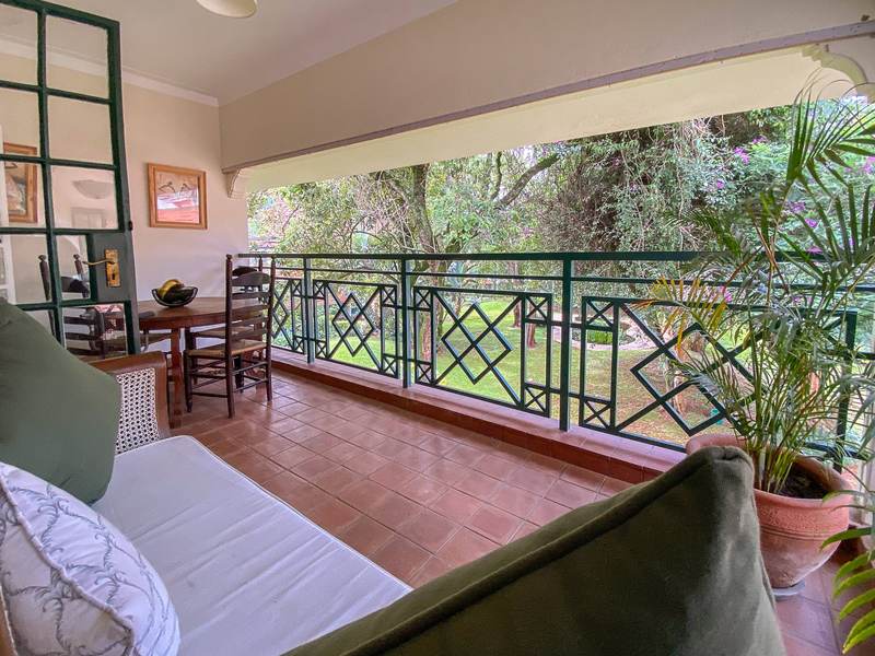 Samburu House - Living Room