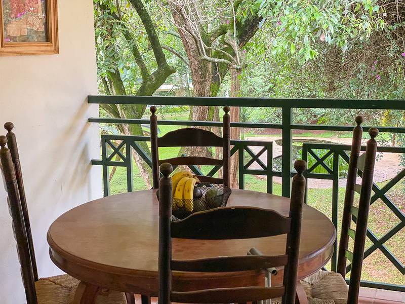 Samburu House - Double-Height Living Room