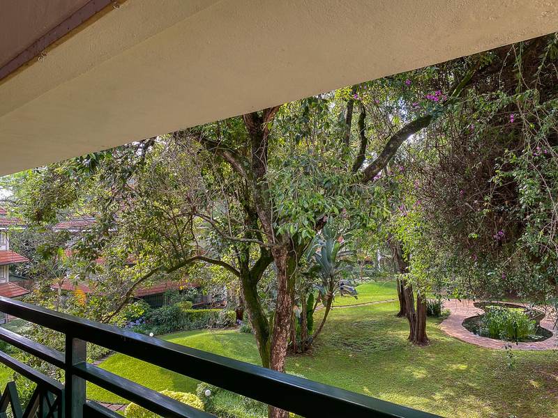 Samburu House - Master Bathroom