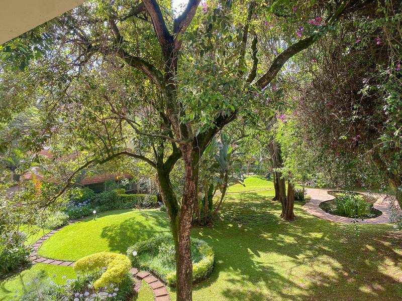 Samburu House - Master Bathroom