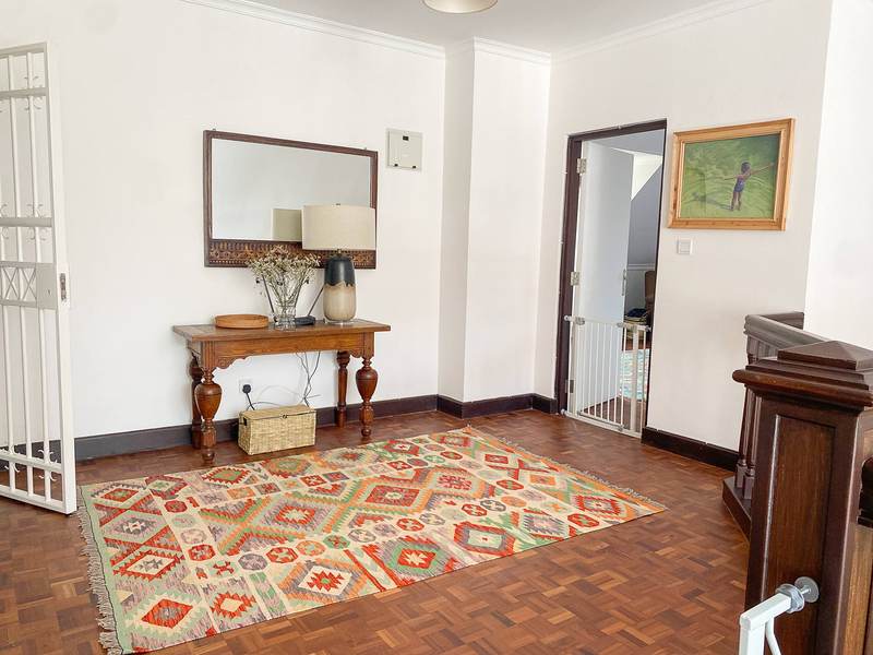 Samburu House - Garden Pond