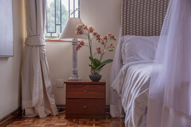 Flame Tree Runda - Lawns